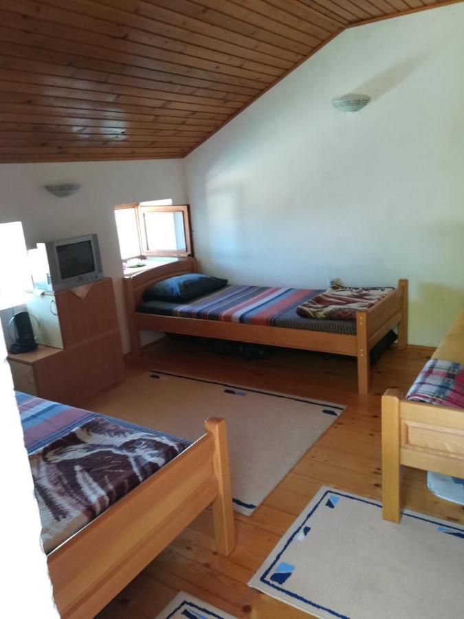 Holiday Home Radus Virpazar Exteriör bild
